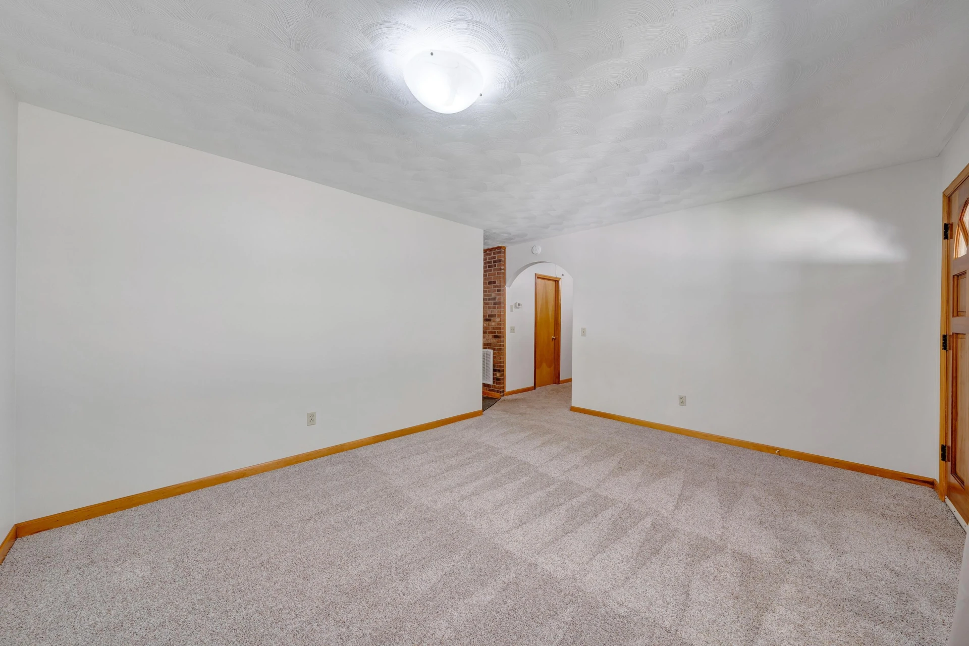 1531 Oilwell RD - Photo 13