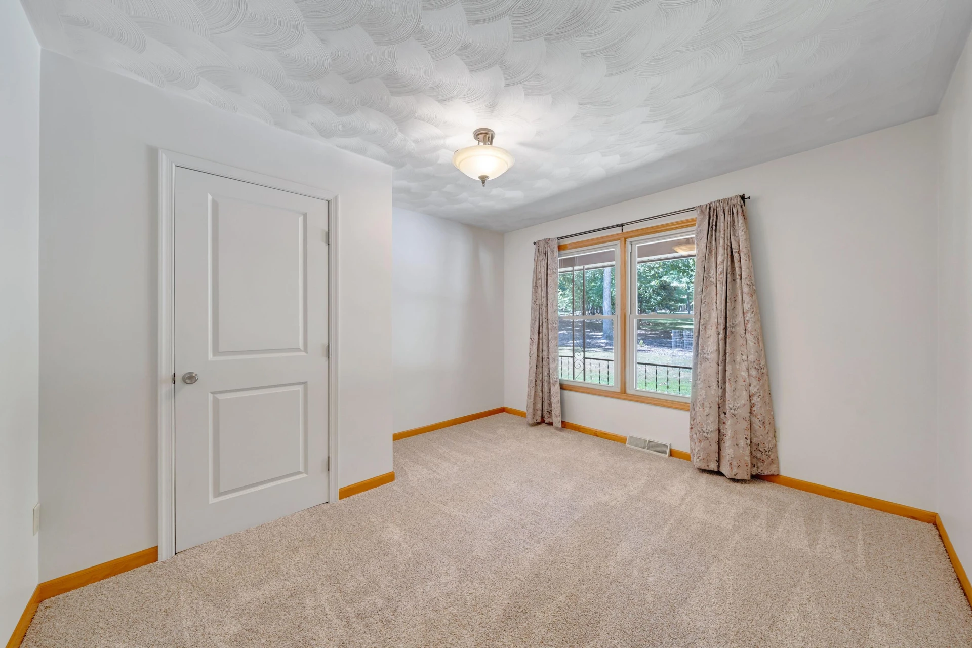 1531 Oilwell RD - Photo 37