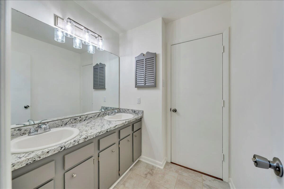 1117 Conifer LN - Photo 26