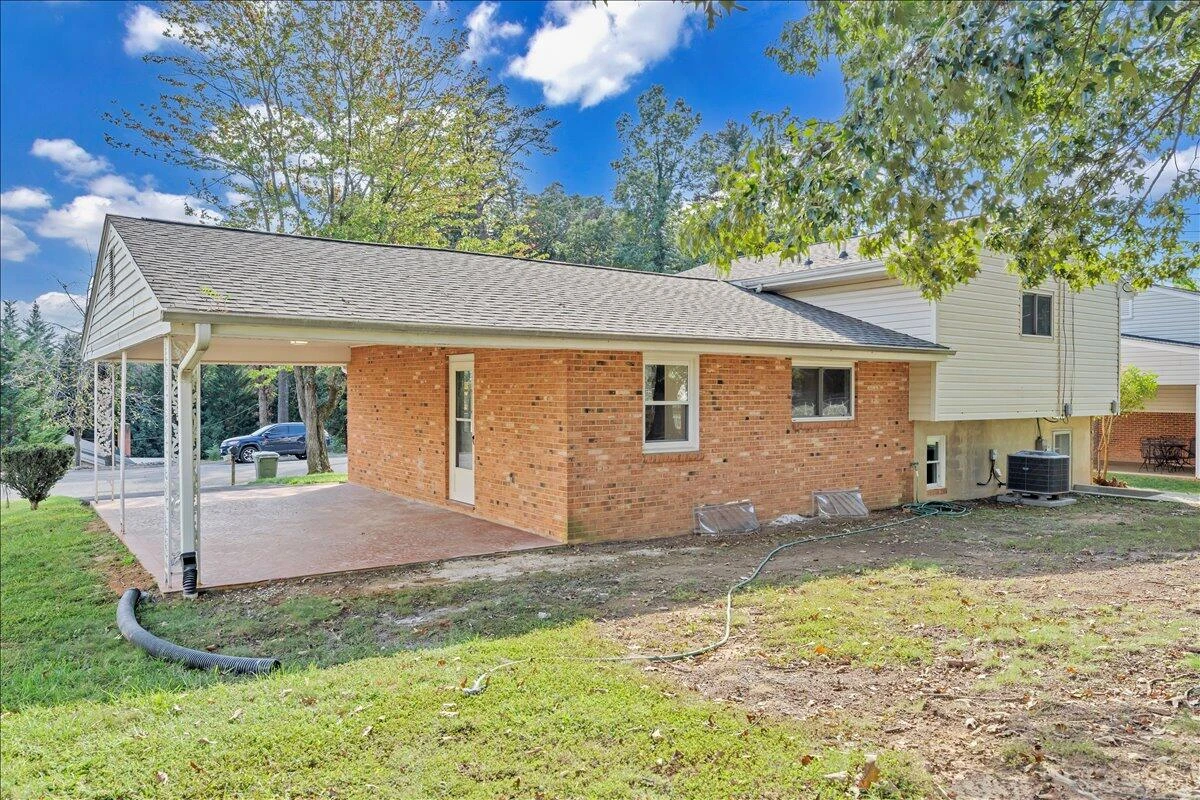1117 Conifer LN - Photo 42