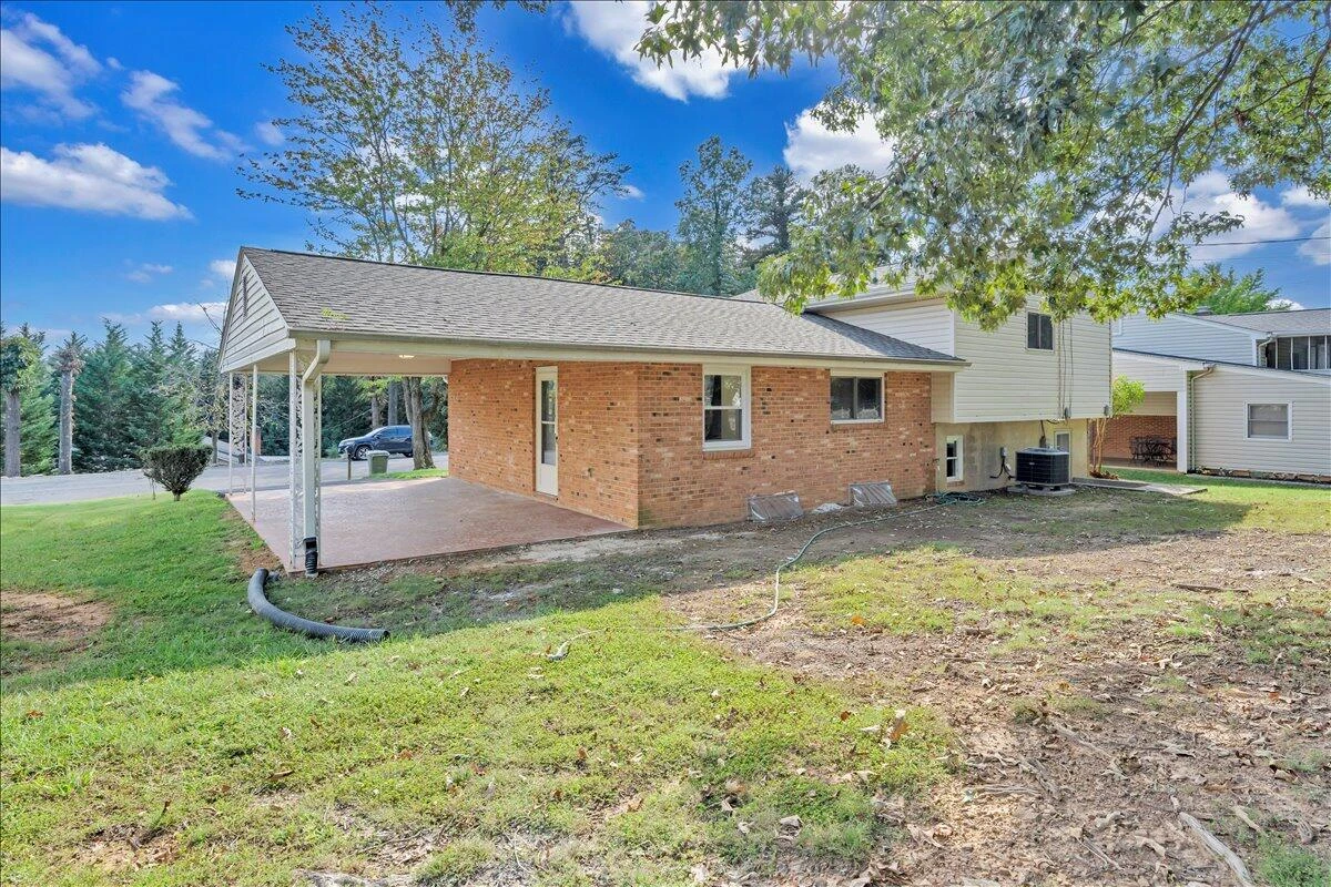 1117 Conifer LN - Photo 43