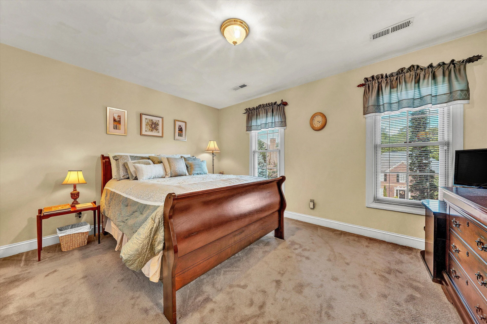 8216 Strathmore LN - Photo 26
