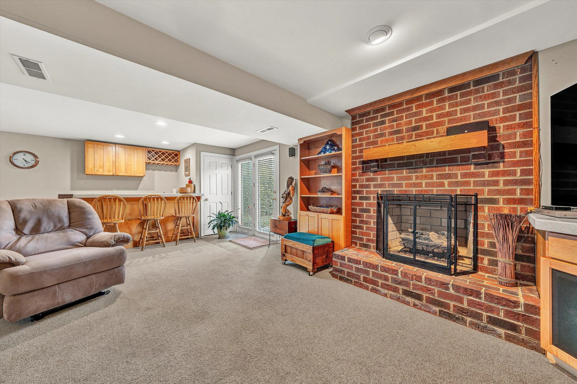 8216 Strathmore LN - Photo 38