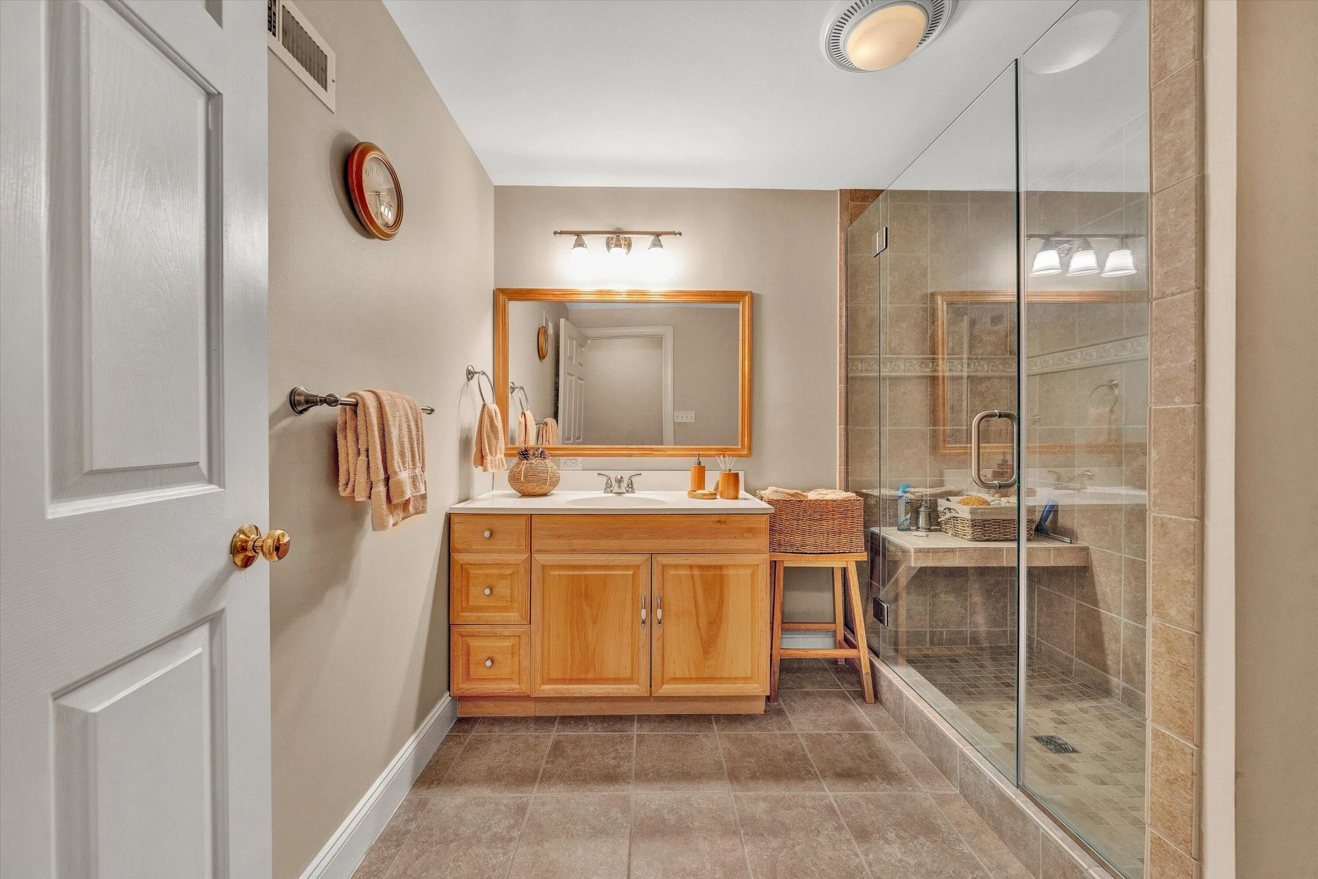 8216 Strathmore LN - Photo 41