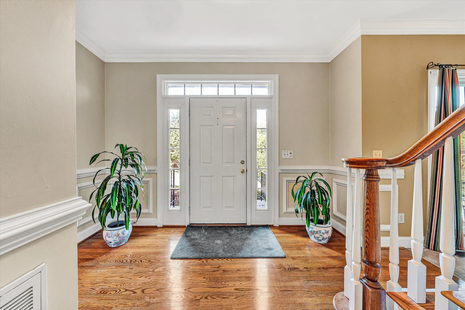 8216 Strathmore LN - Photo 5