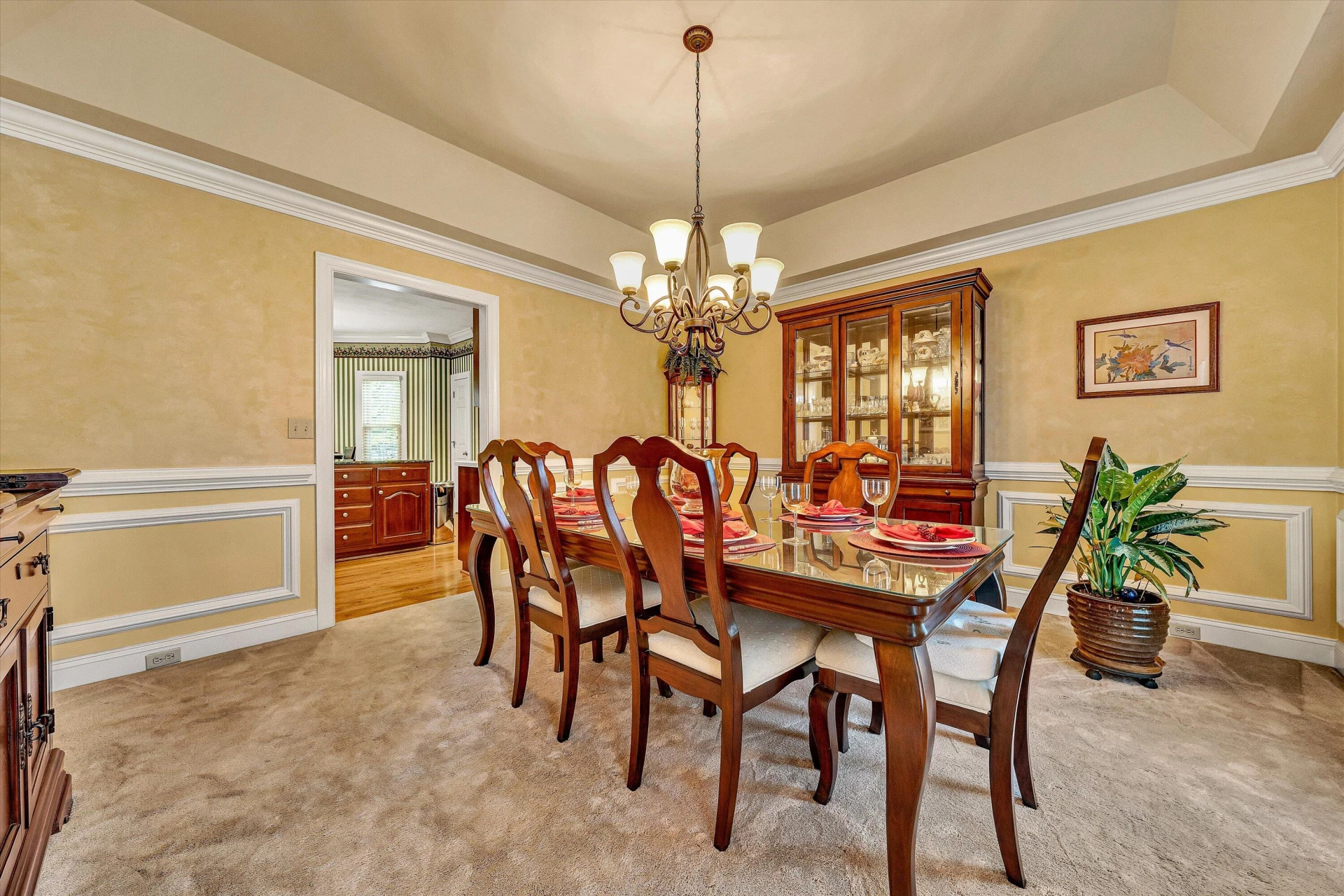 8216 Strathmore LN - Photo 9