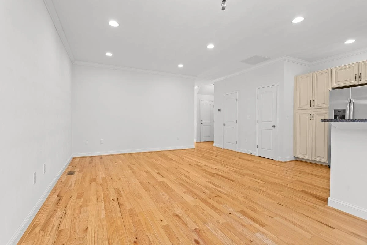 849 Walhalla CT - Photo 19
