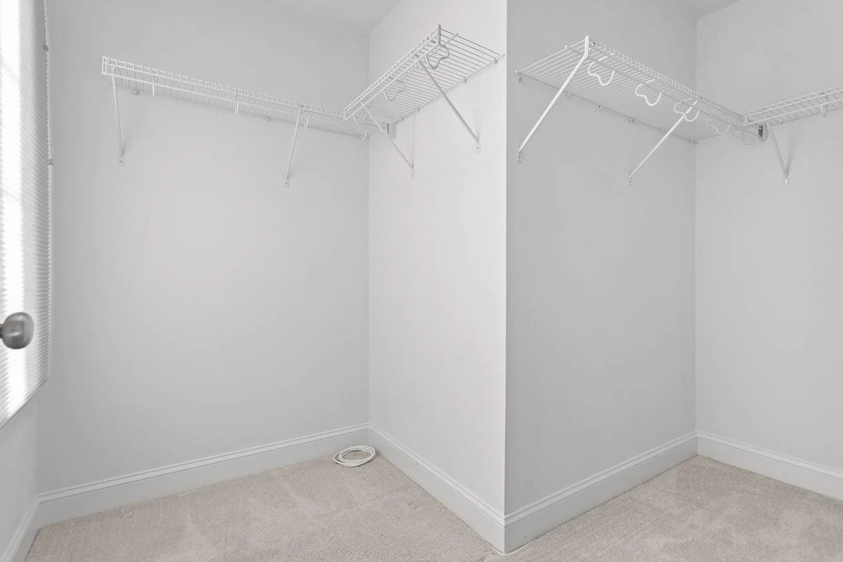 849 Walhalla CT - Photo 23