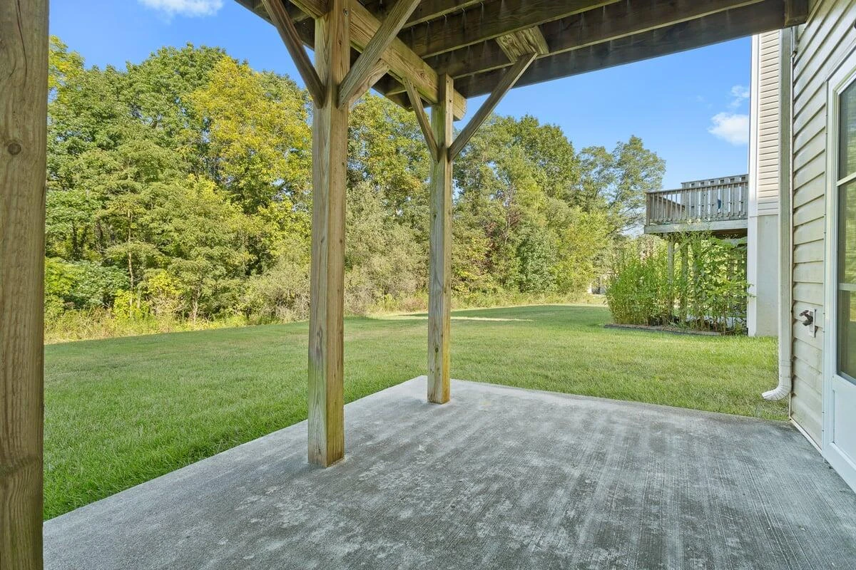 849 Walhalla CT - Photo 41