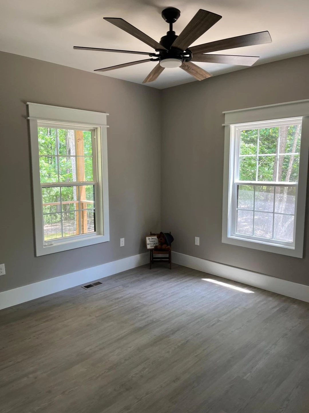 105 Camelot DR - Photo 14