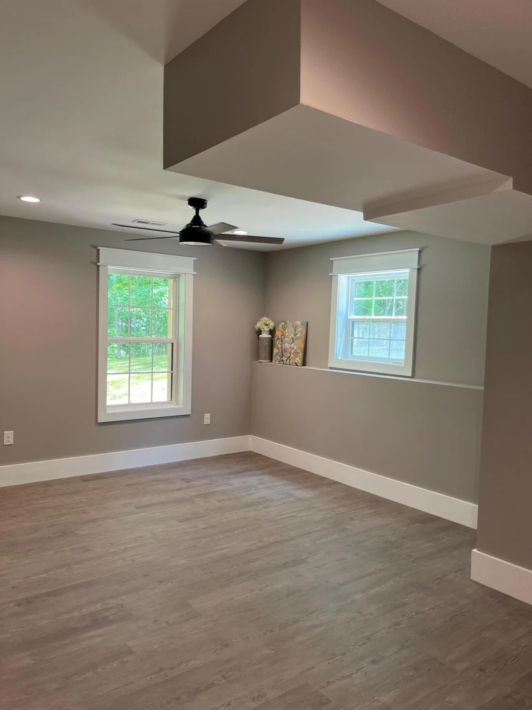 105 Camelot DR - Photo 24