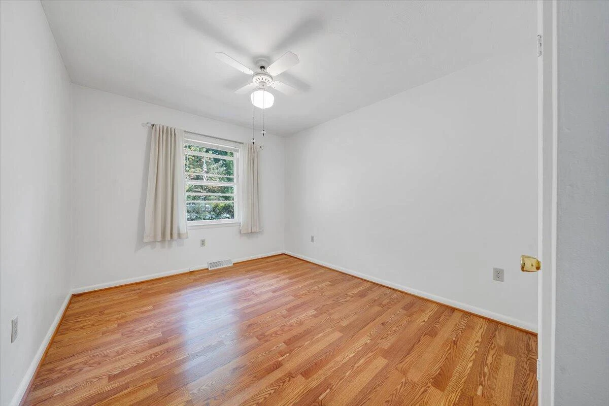 125 Shady Grove DR - Photo 14