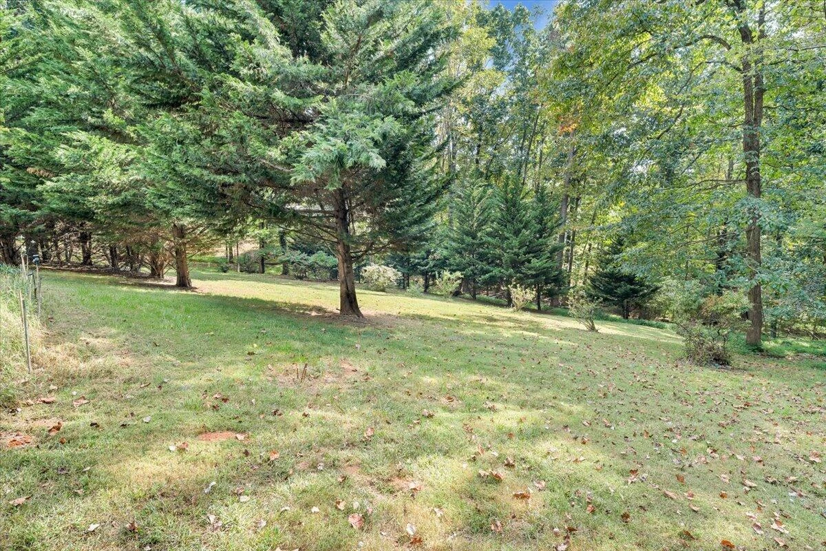 125 Shady Grove DR - Photo 32