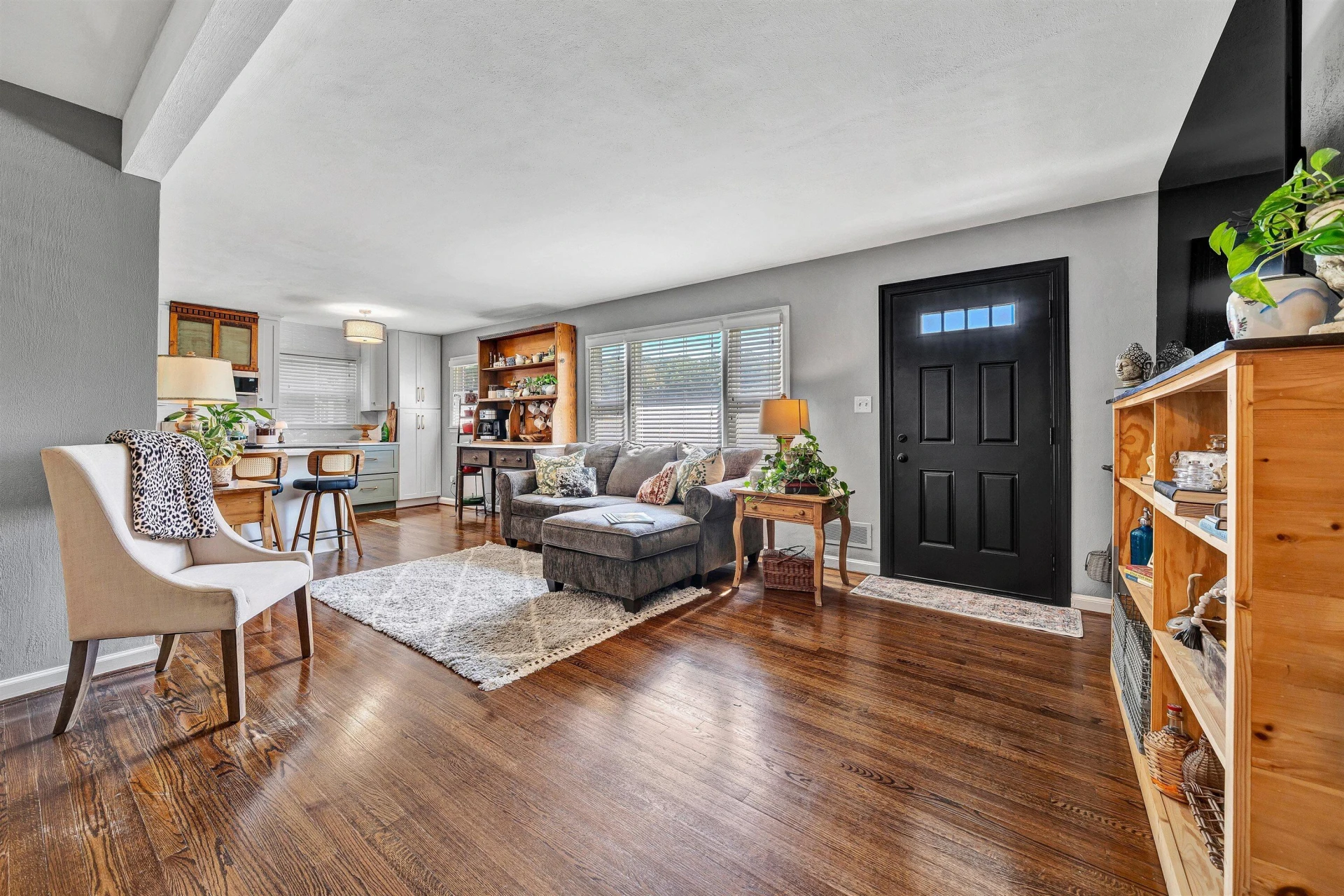 3117 Fleetwood AVE SW - Photo 13
