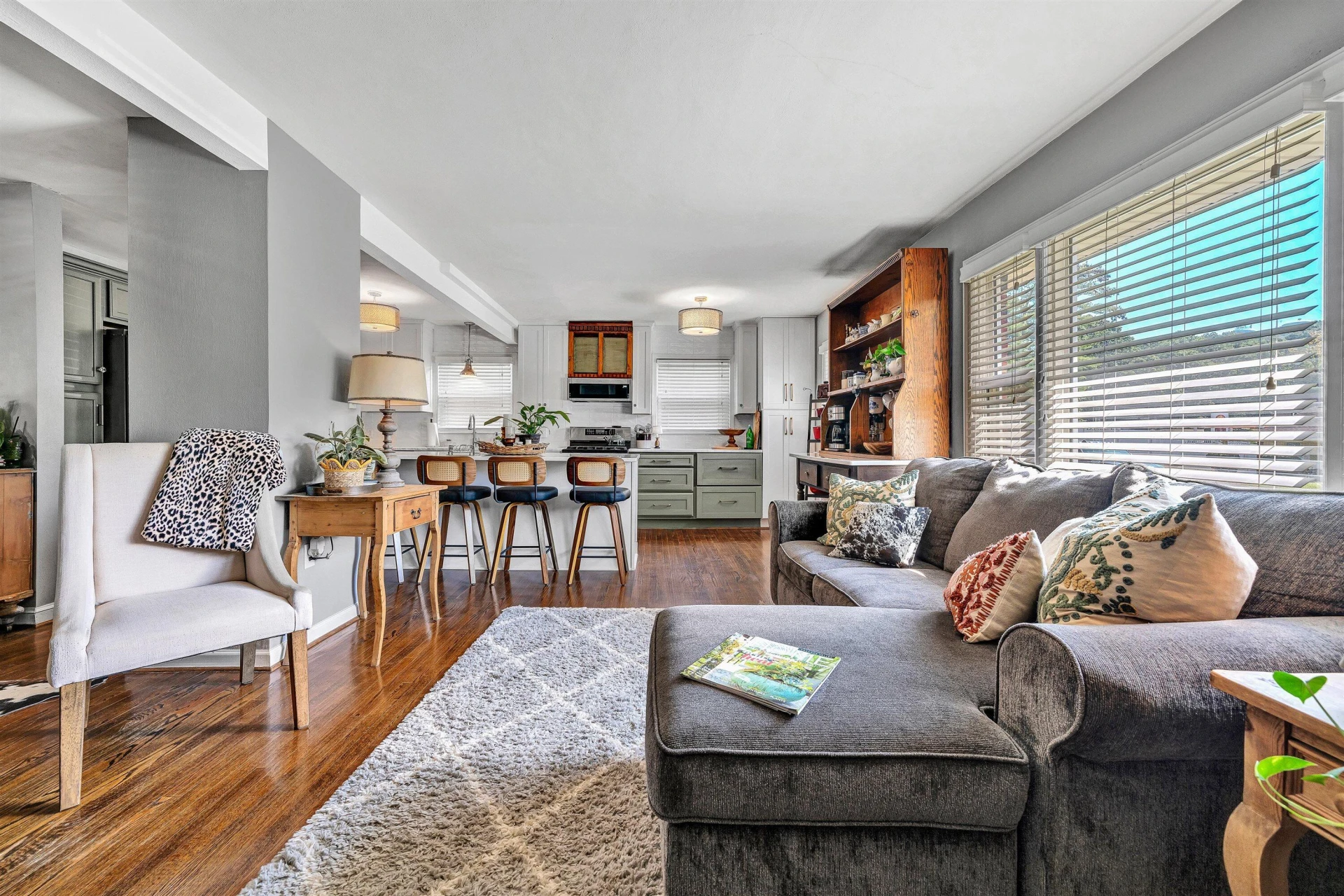 3117 Fleetwood AVE SW - Photo 10