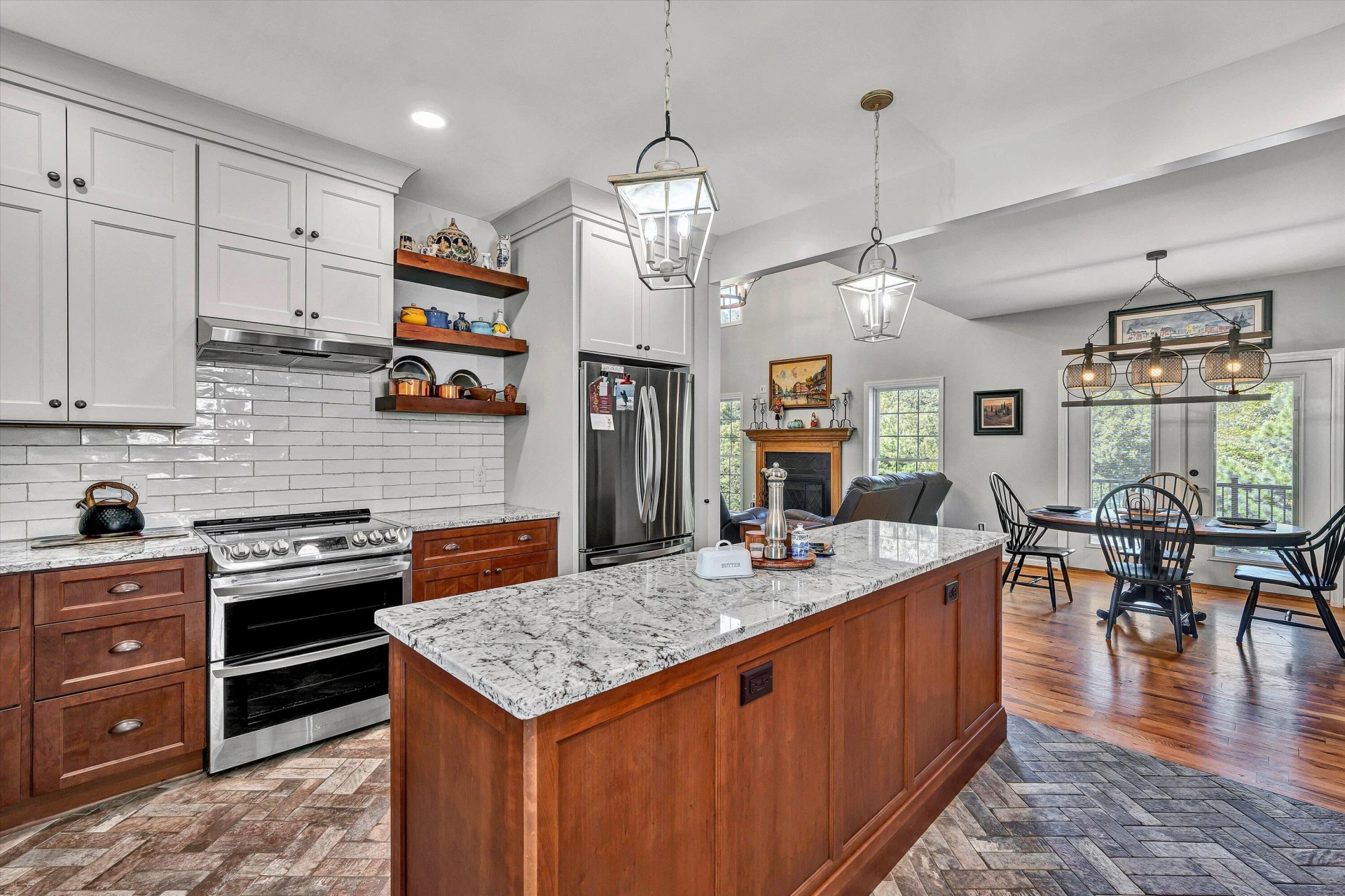 1330 Riverbend DR - Photo 20