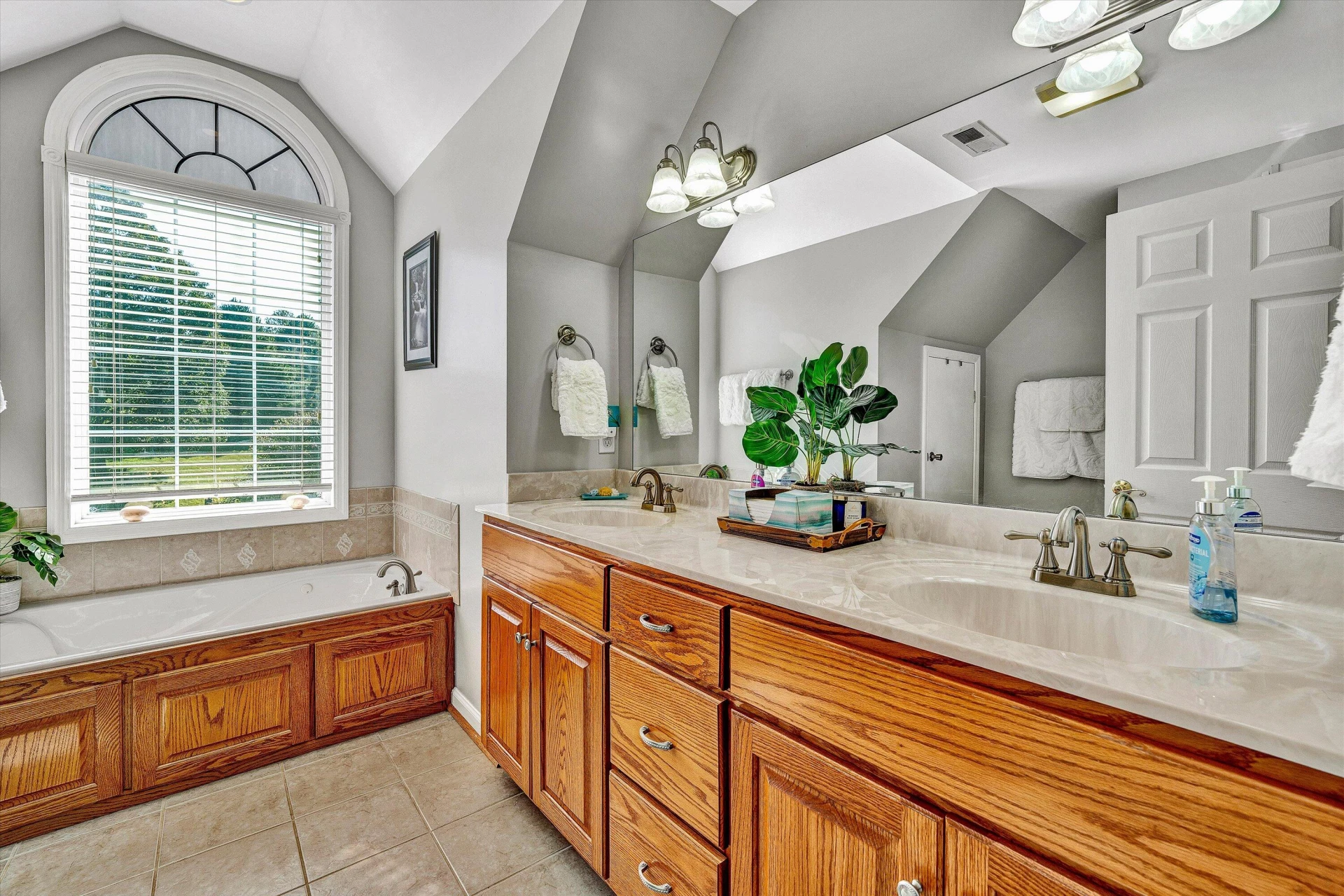 1330 Riverbend DR - Photo 33