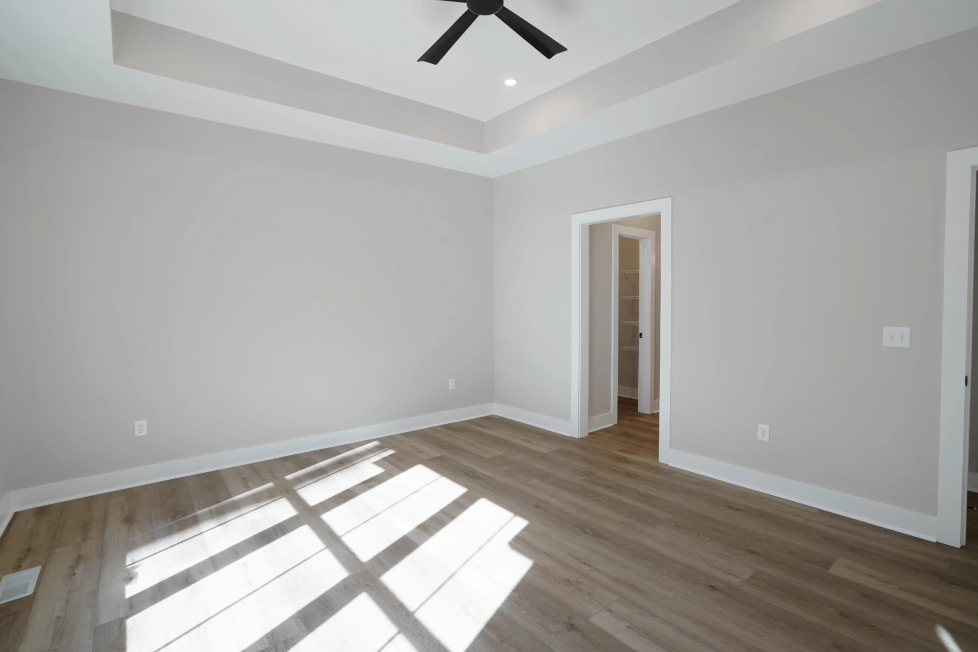 320 Periwinkle RD - Photo 17