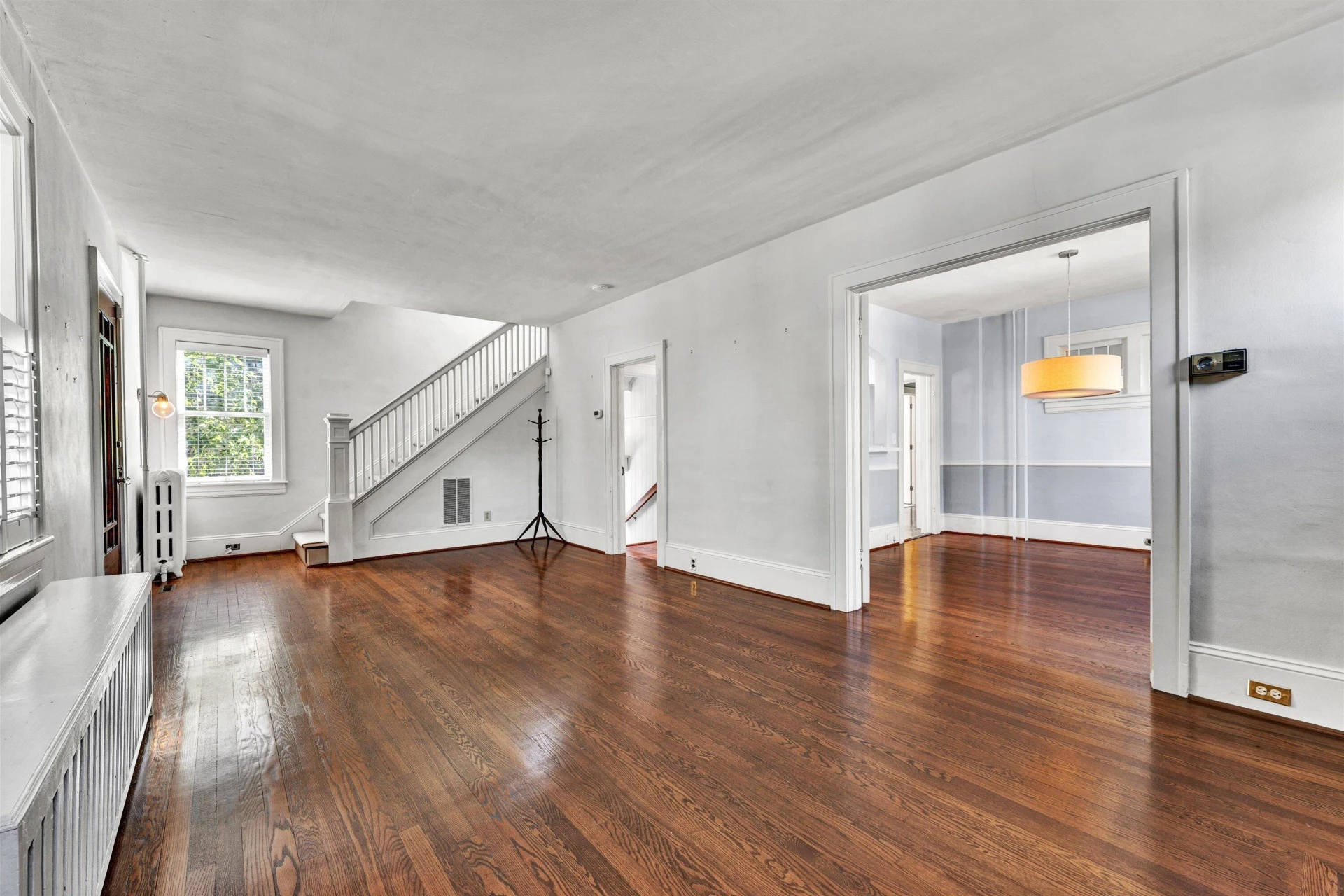 1810 Windsor AVE SW - Photo 19
