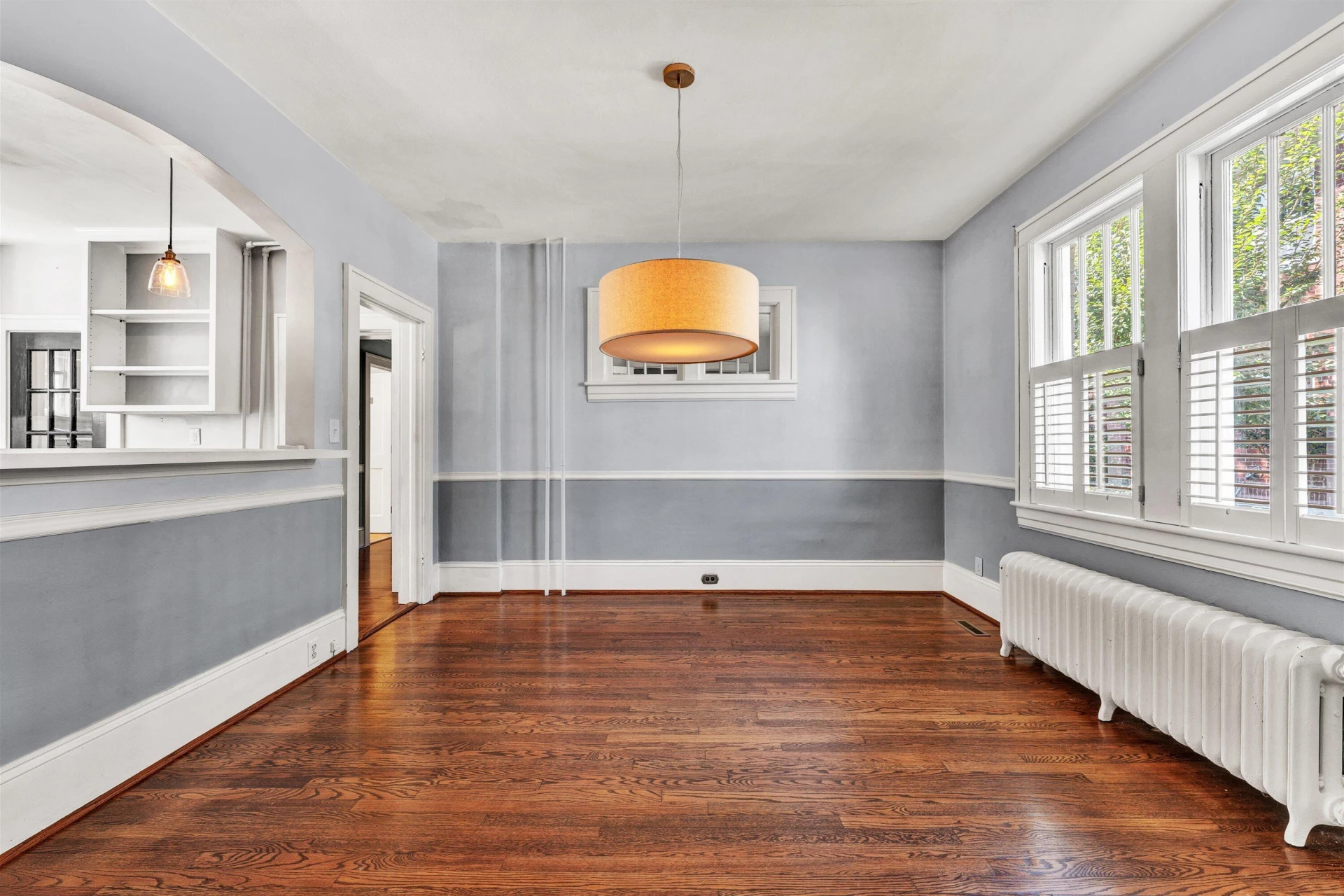 1810 Windsor AVE SW - Photo 21