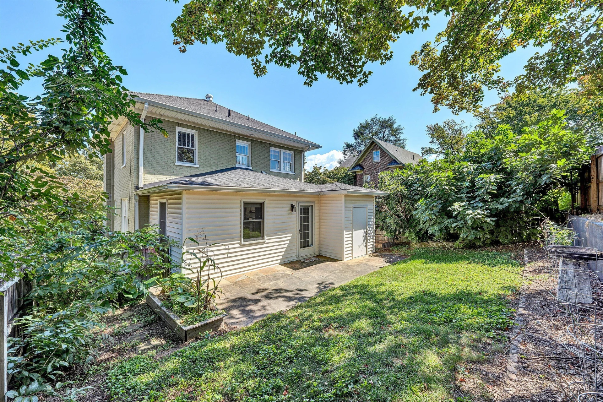 1810 Windsor AVE SW - Photo 47