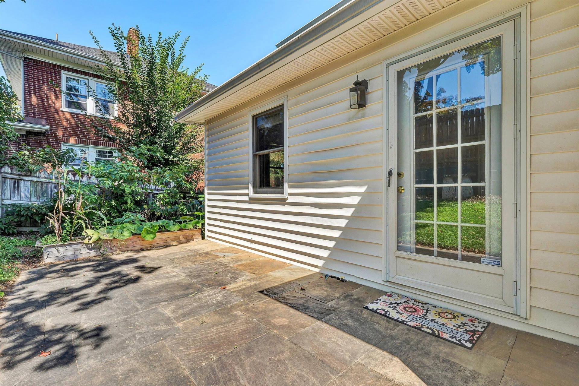 1810 Windsor AVE SW - Photo 49