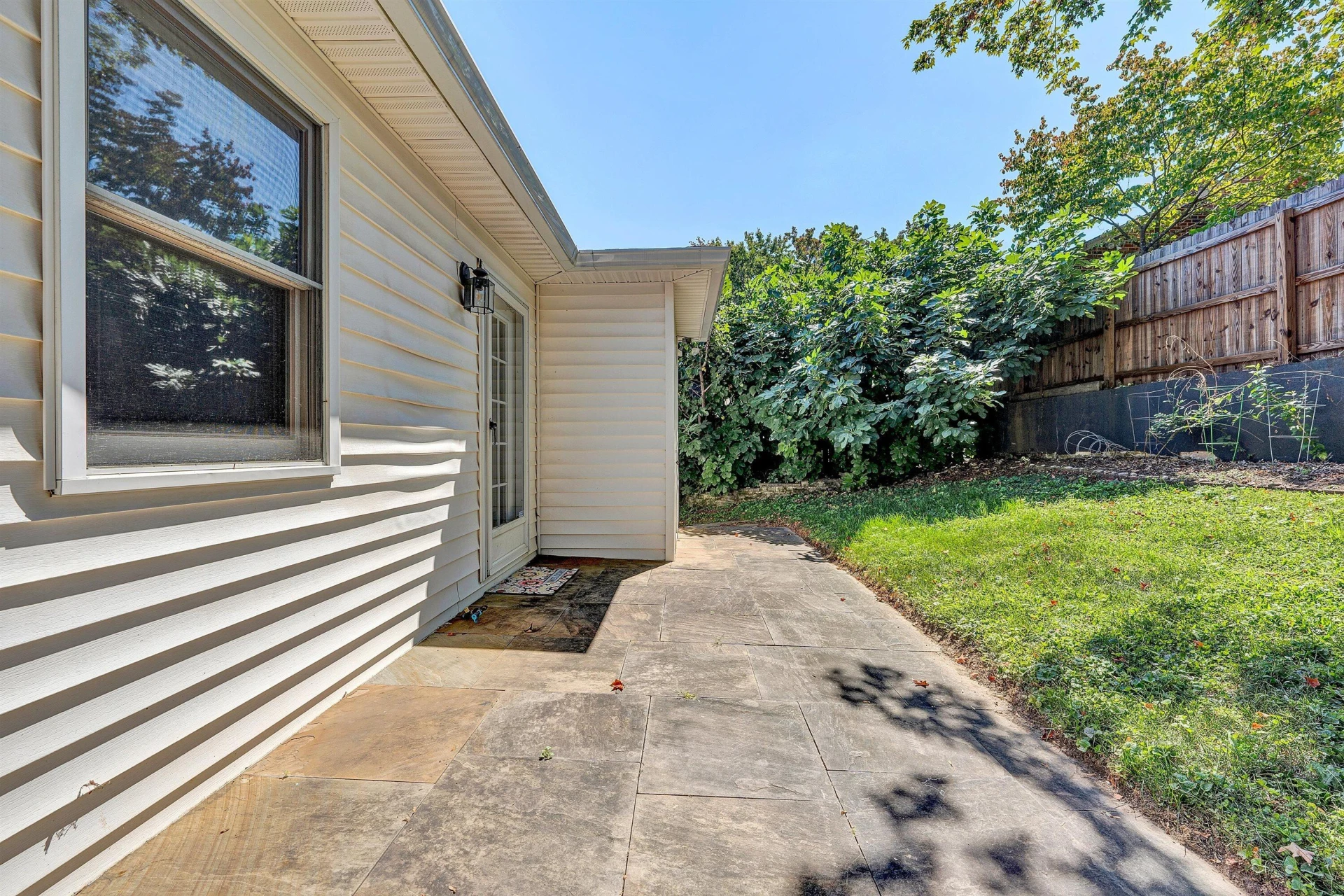1810 Windsor AVE SW - Photo 50