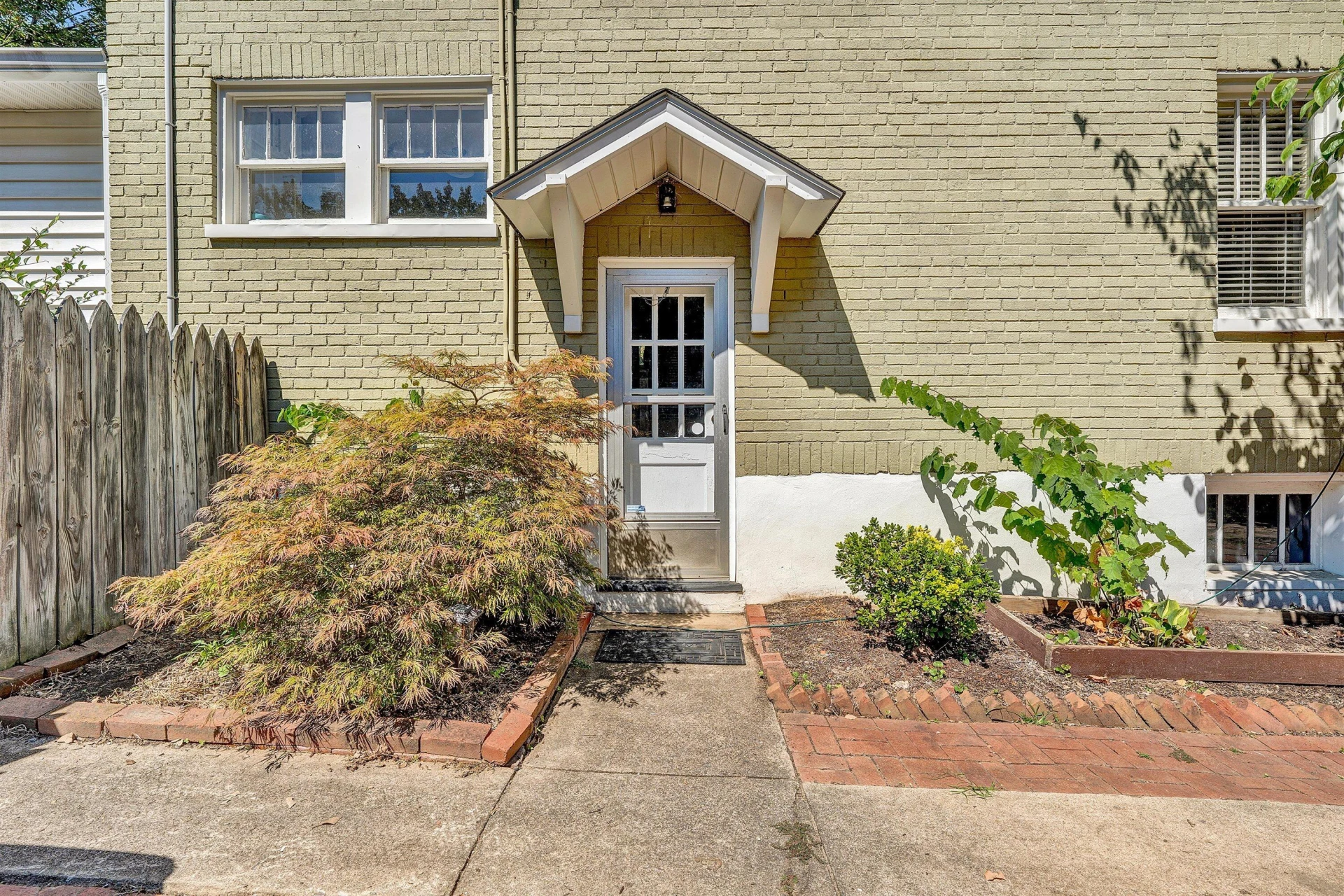 1810 Windsor AVE SW - Photo 53