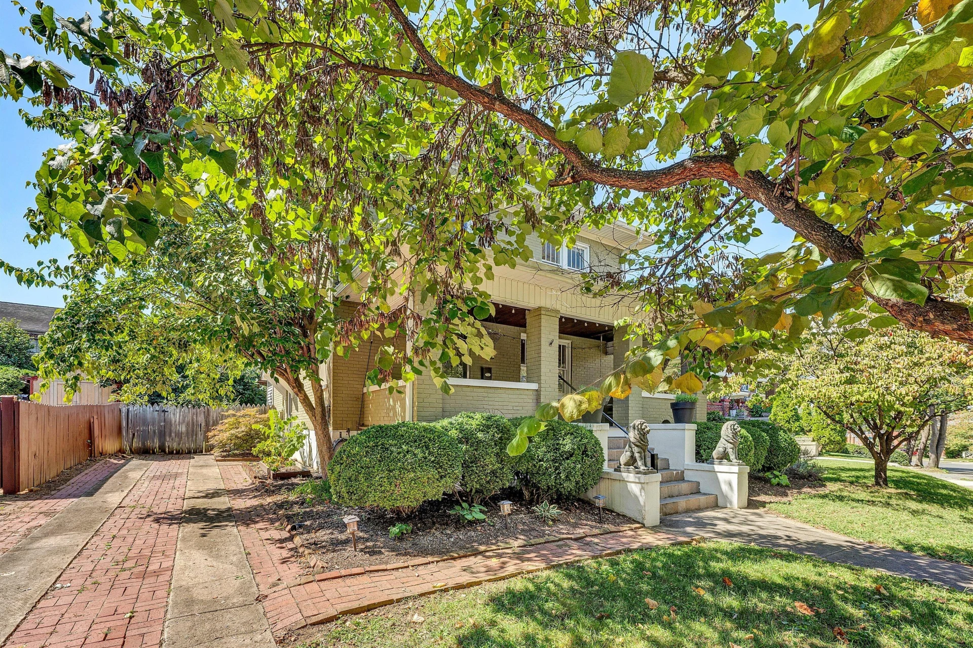 1810 Windsor AVE SW - Photo 54