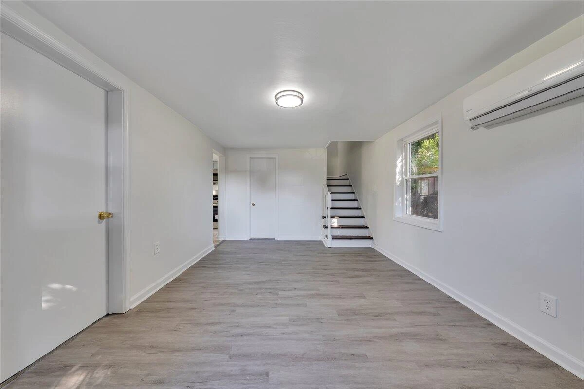 2608 Dorchester DR NW - Photo 10