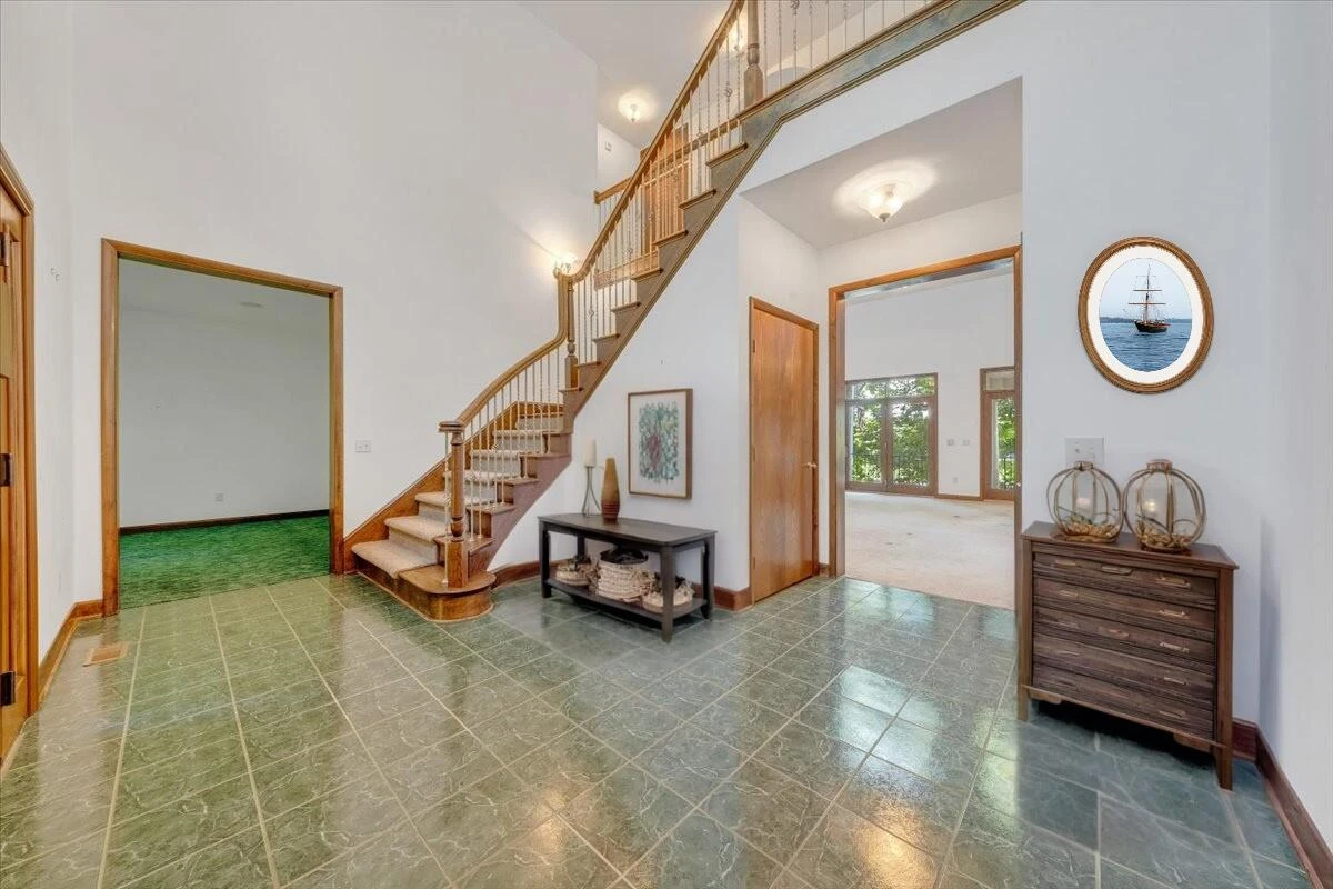 723 Fox Chase RD - Photo 10
