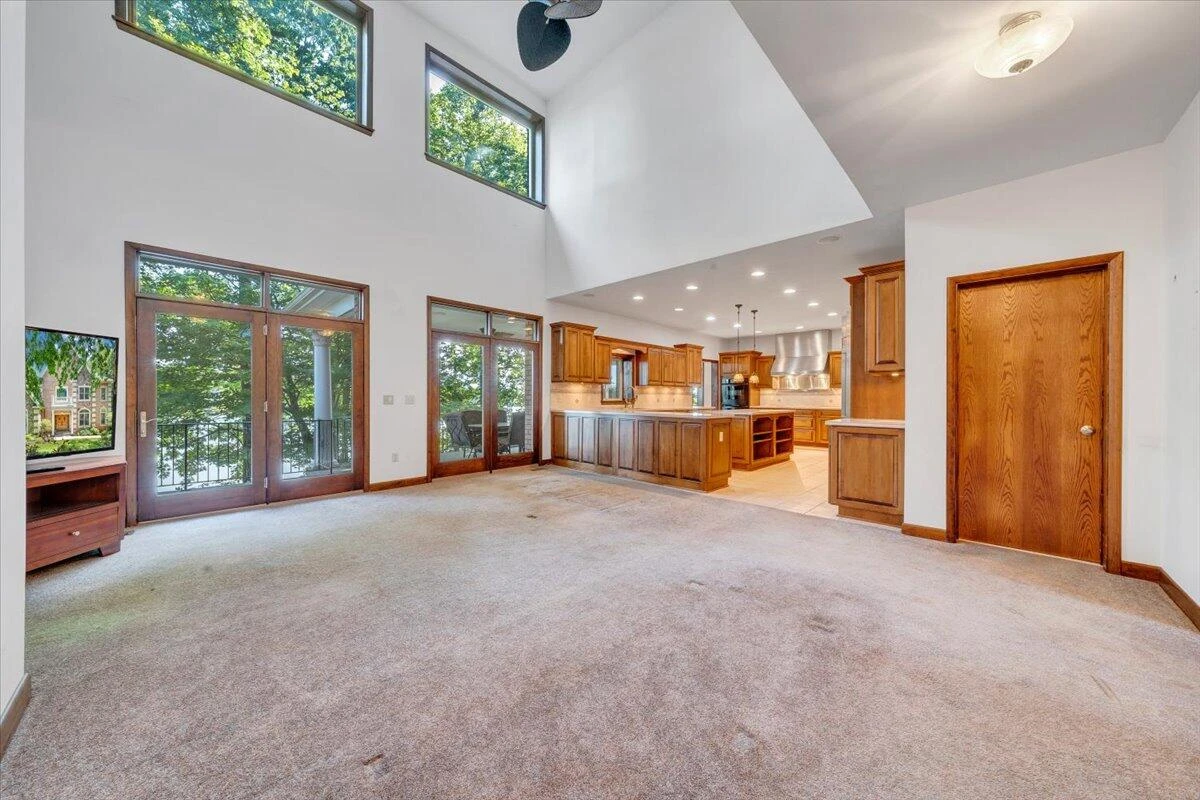 723 Fox Chase RD - Photo 13