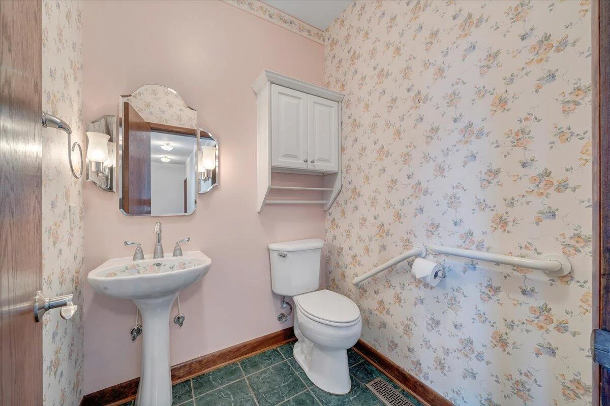 723 Fox Chase RD - Photo 30