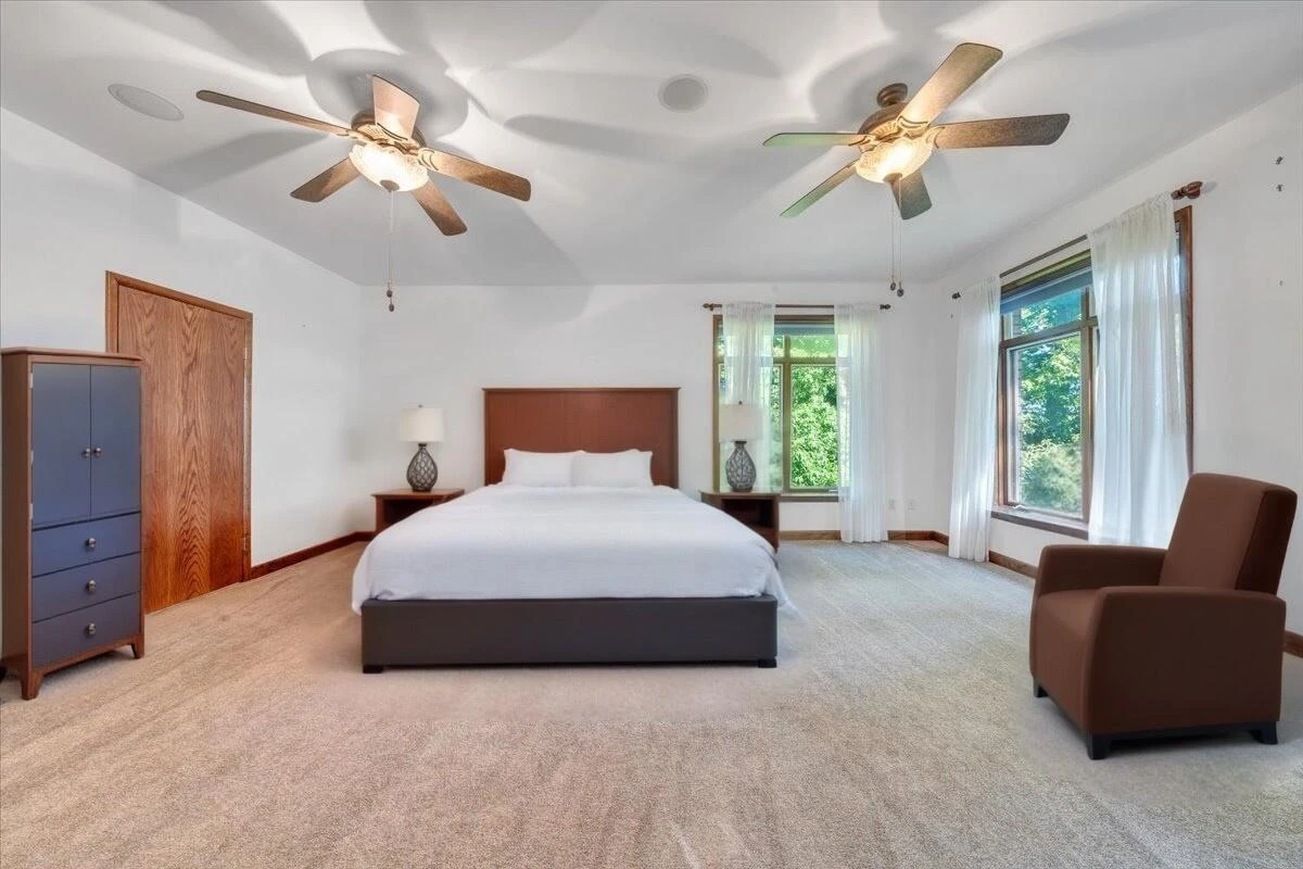723 Fox Chase RD - Photo 33