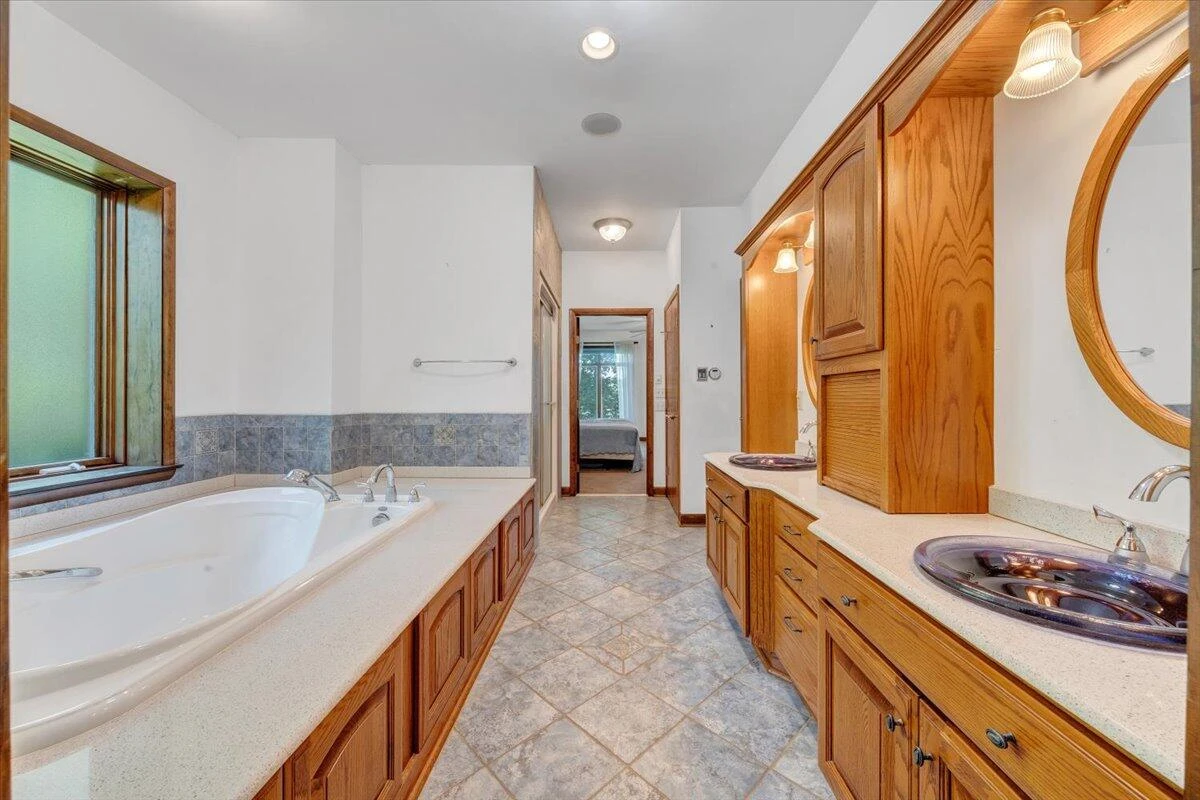 723 Fox Chase RD - Photo 36