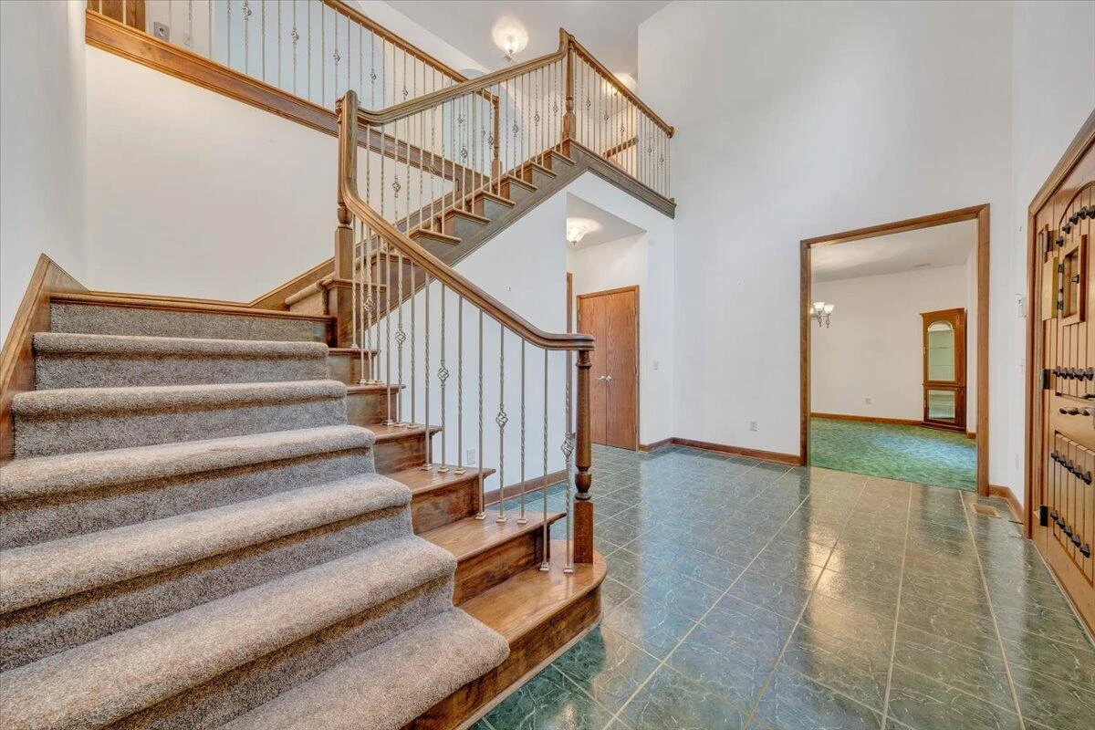 723 Fox Chase RD - Photo 42