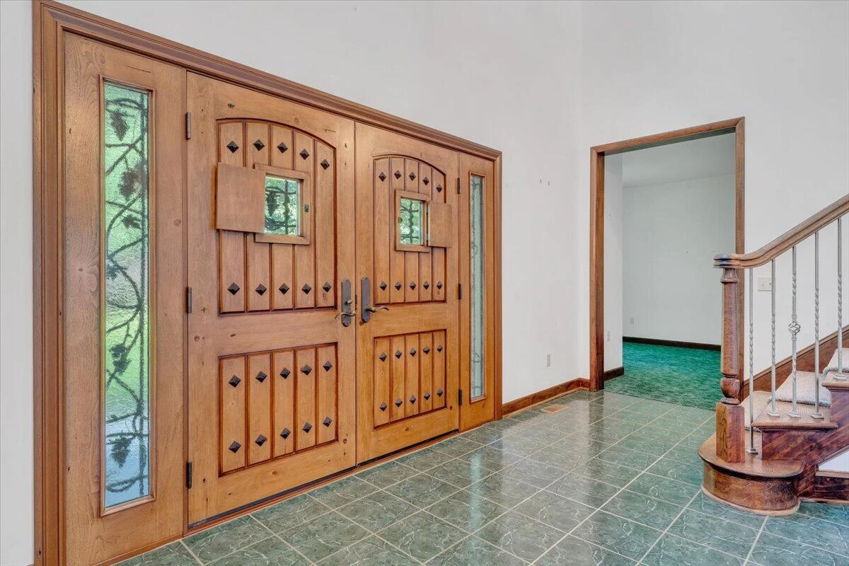 723 Fox Chase RD - Photo 8