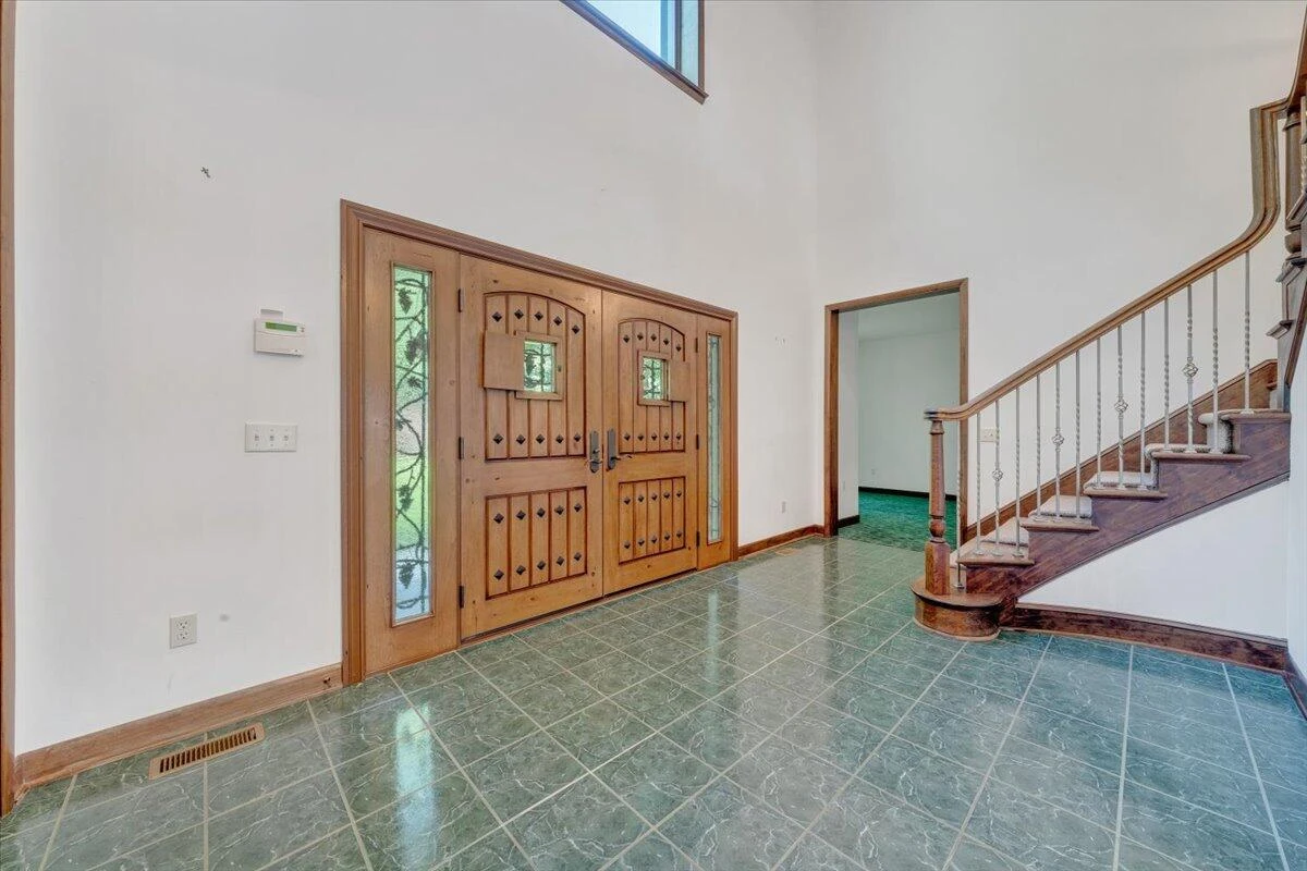 723 Fox Chase RD - Photo 9