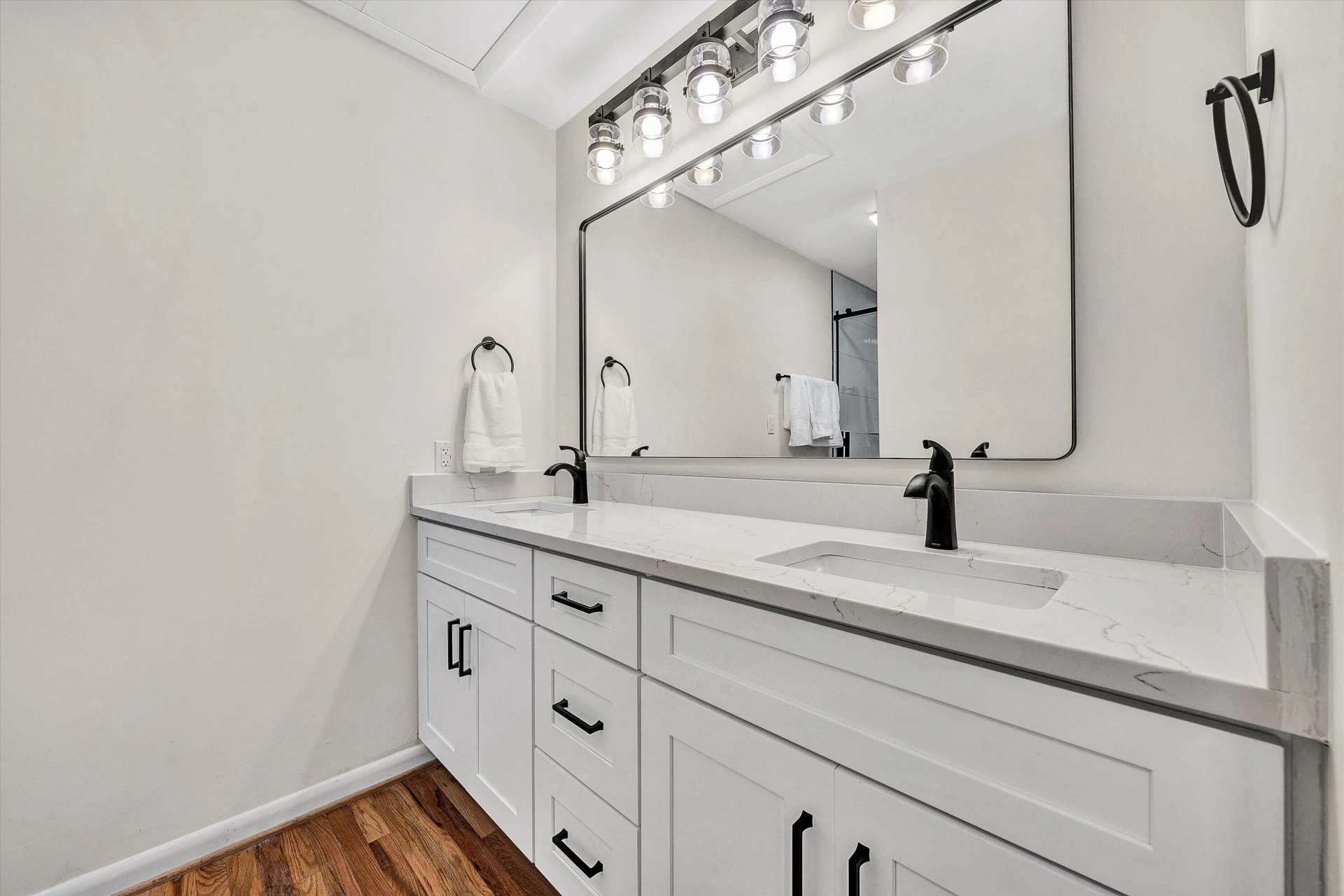 2350 Ross LN SW - Photo 33
