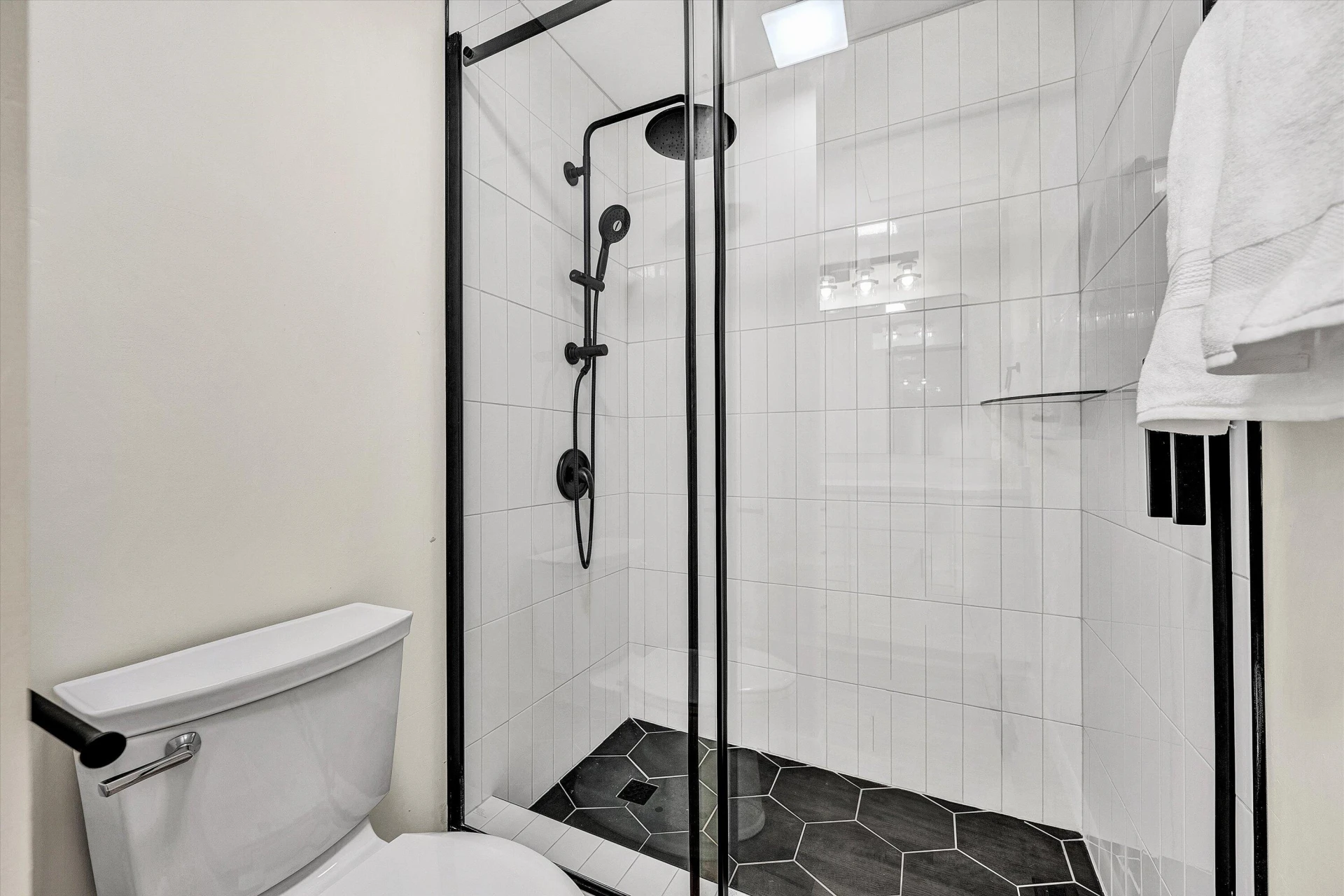 2350 Ross LN SW - Photo 34