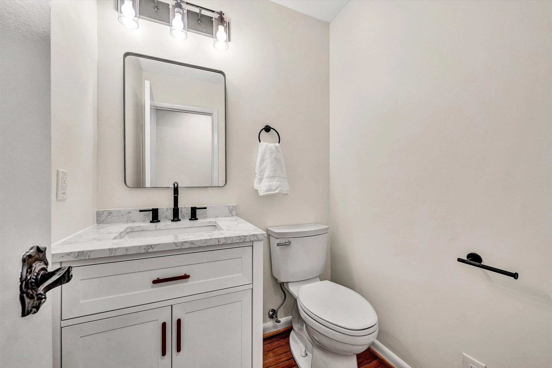 2350 Ross LN SW - Photo 36