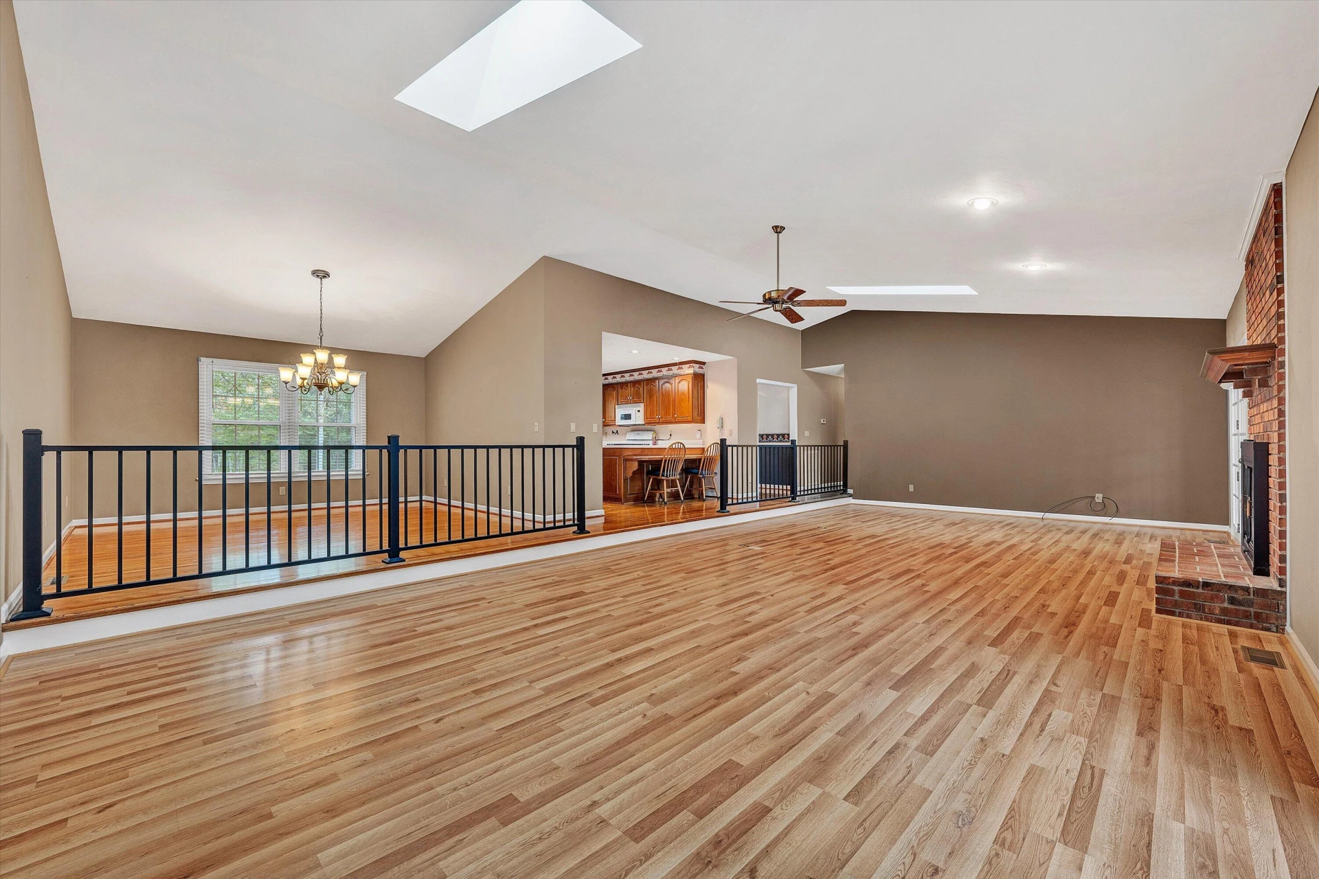 407 Brookledge DR - Photo 13