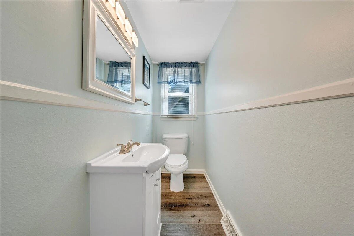 3224 Davis AVE - Photo 24