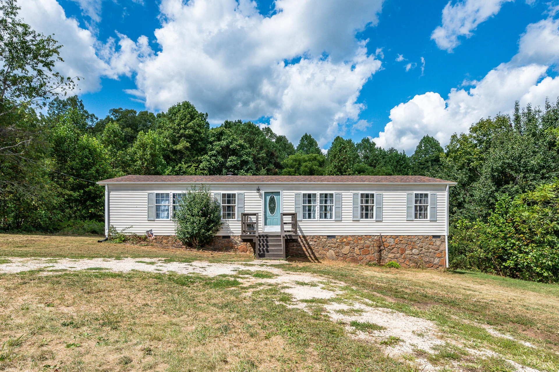 1067 Double Bridges RD