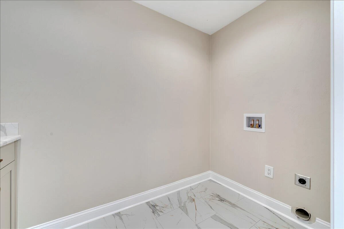2981 Rocky Ford RD - Photo 58