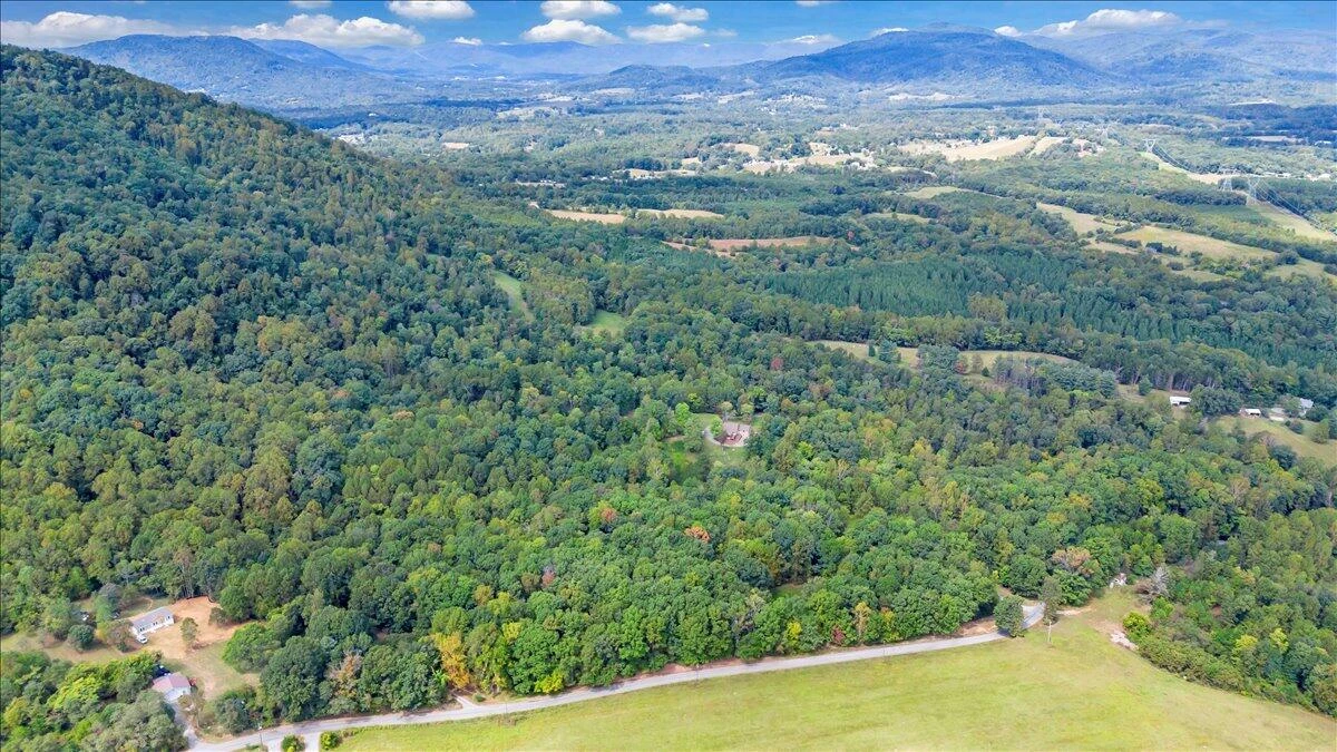 2981 Rocky Ford RD - Photo 76