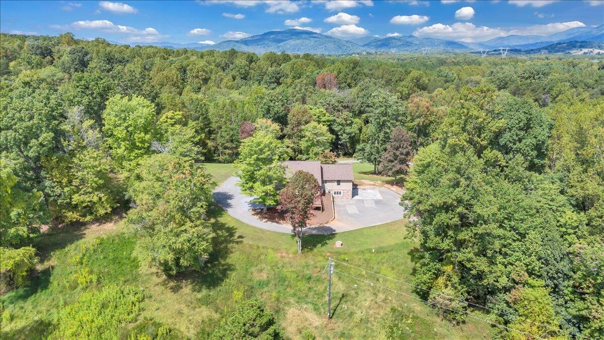 2981 Rocky Ford RD - Photo 96
