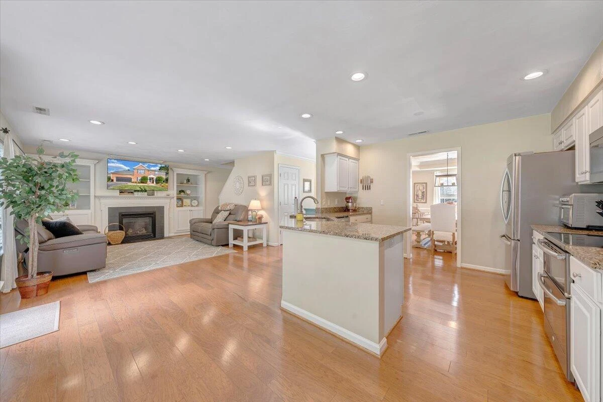 6111 Sedgewick DR - Photo 17
