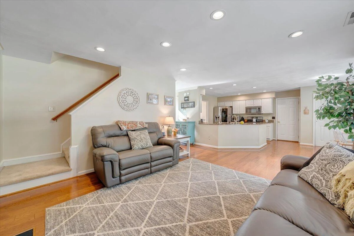 6111 Sedgewick DR - Photo 6