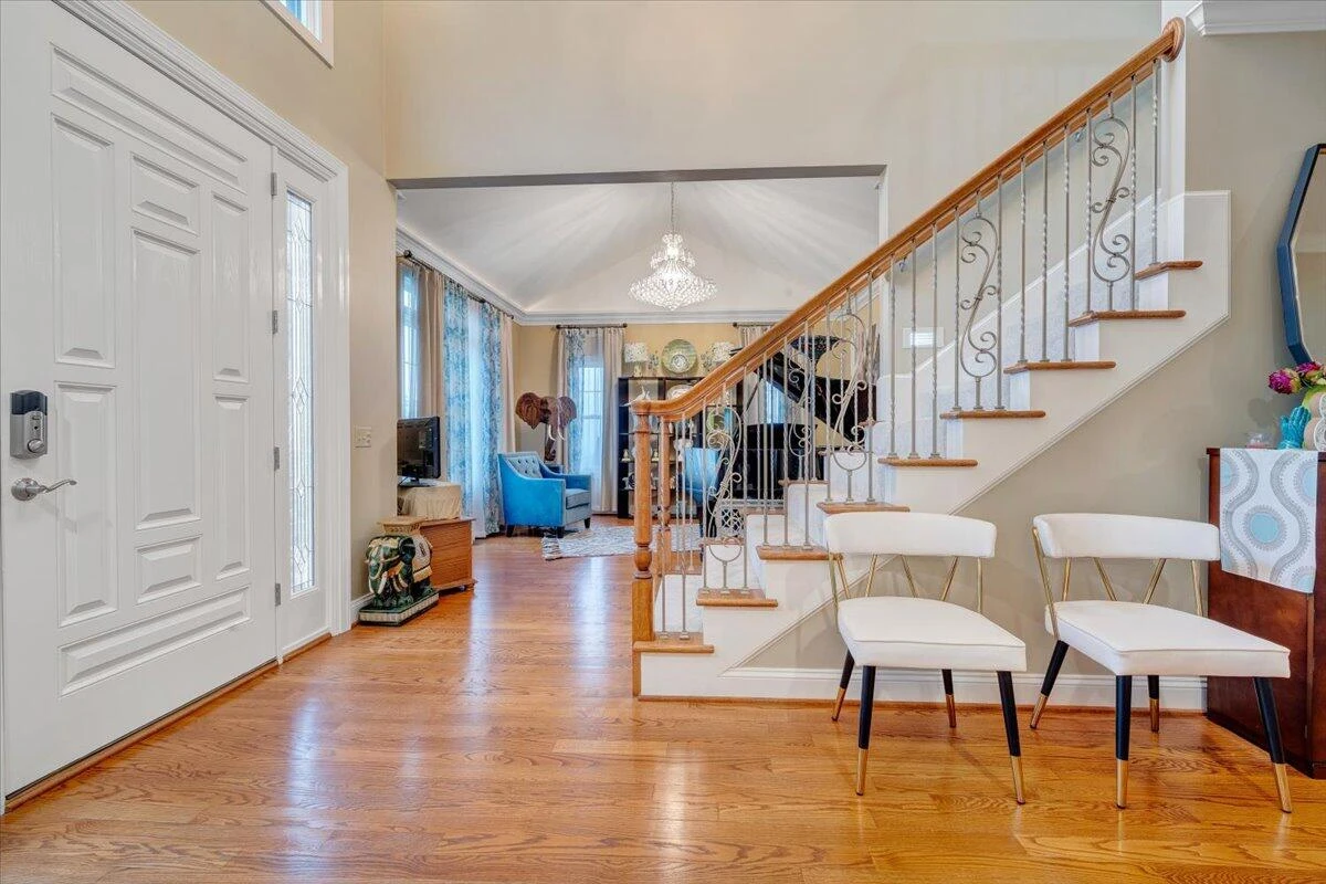 415 Stoneledge DR - Photo 11